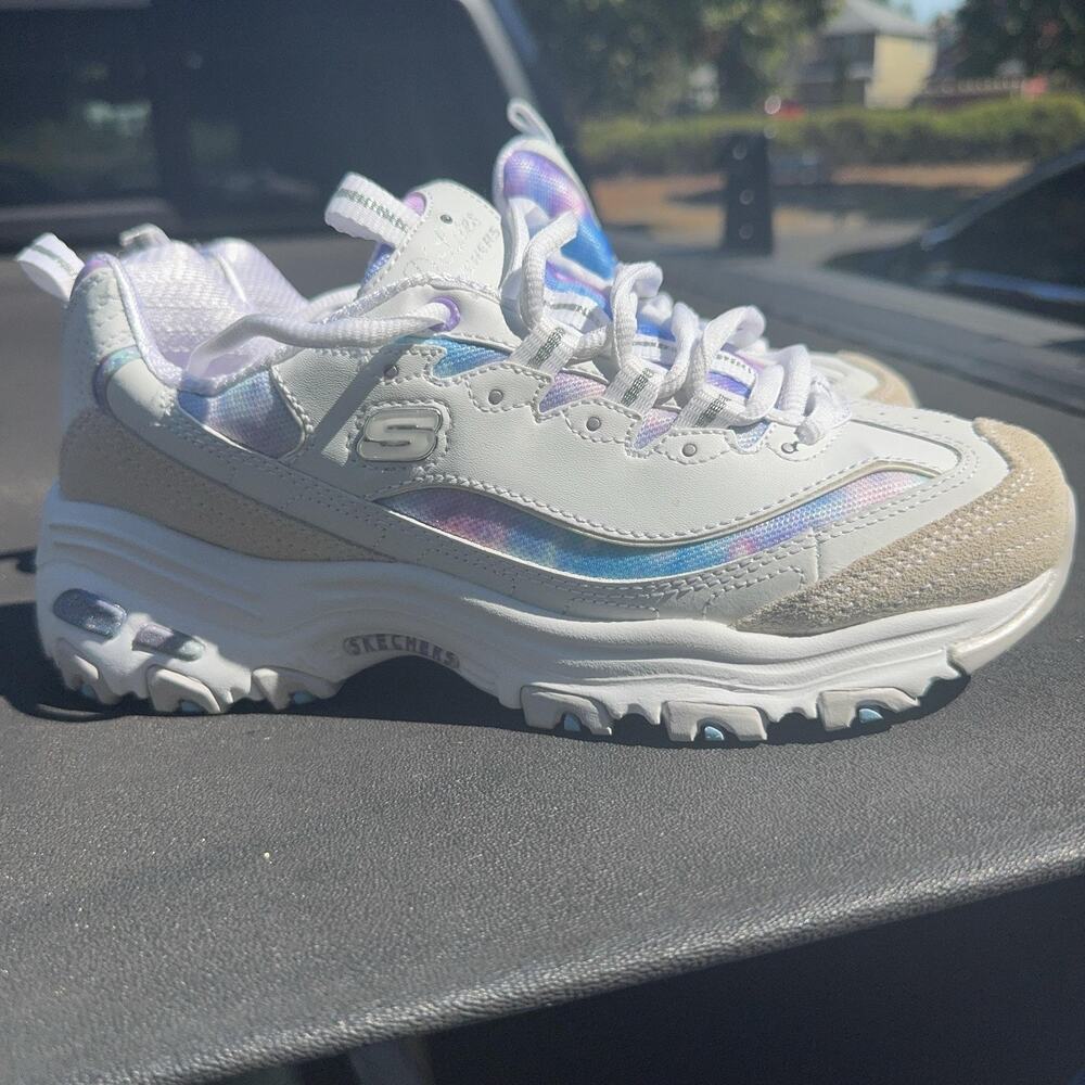 Skechers D'Lites Shoes Womens Size 7 White Tie Dye Suede Memory Foam 149782 WMLT